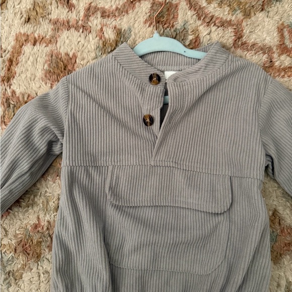 0-3 MONTH ROMPER - Picture 4 of 10